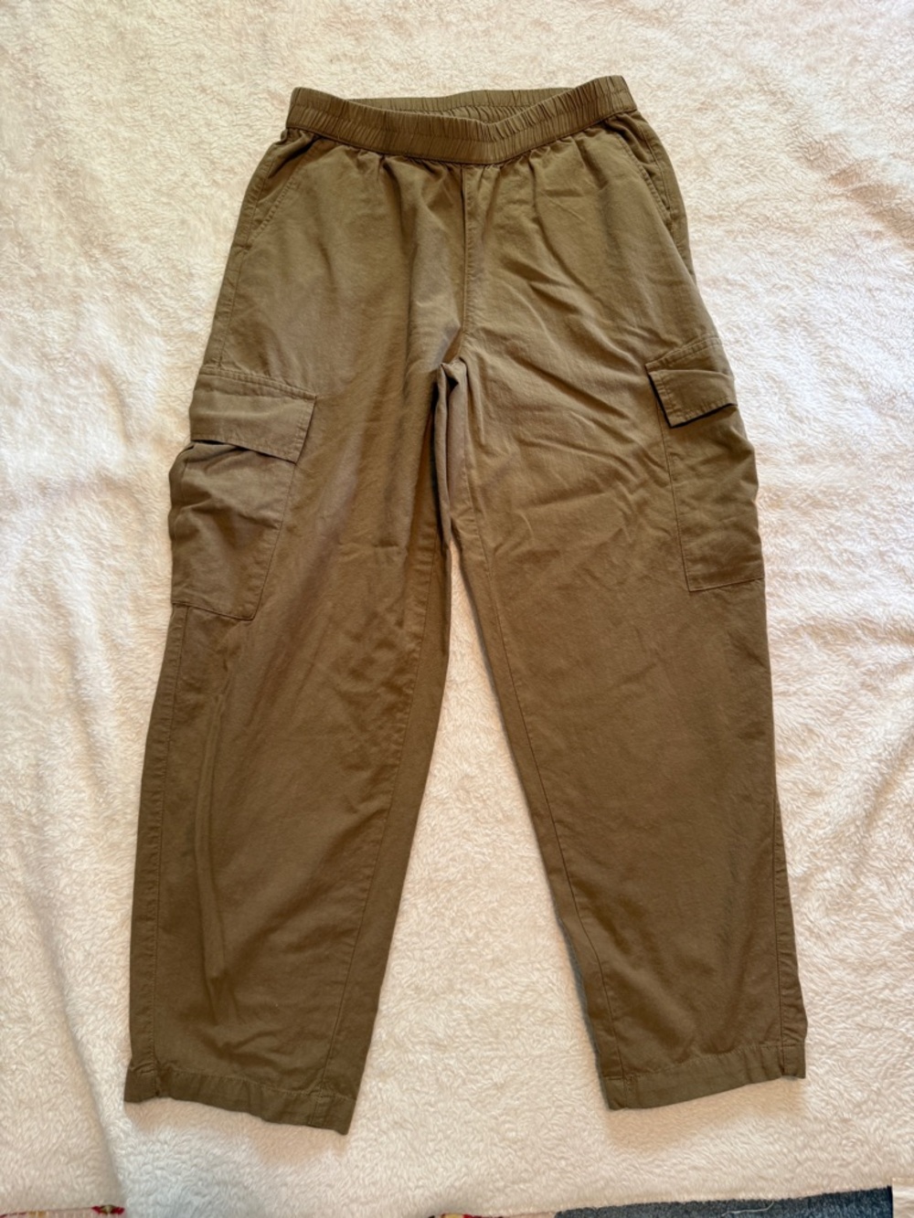 Universal Thread Olive Green Cargo Pants with Elastic Waist